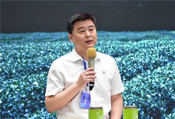 新理念、新時(shí)尚、新方式、新感受——德宇集團(tuán)舉行2022得雨活茶新品發(fā)布推廣會