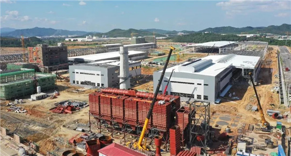 決戰(zhàn)三十天收官 昌南新區(qū)、城投集團(tuán)舉行透光陶瓷項目誓師大會