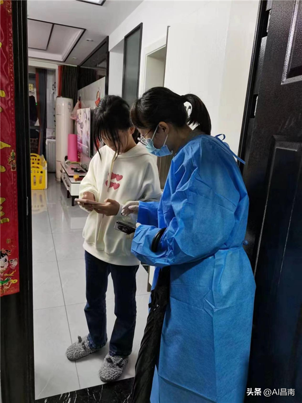 “版權(quán)人”戰(zhàn)“疫”勇?lián)?dāng)