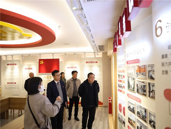 構(gòu)建黨建工作新格局，以實際行動貫徹落實黨的二十大精神——江西銀行景德鎮(zhèn)分行與市城投集團(tuán)舉行黨建共建簽約儀式